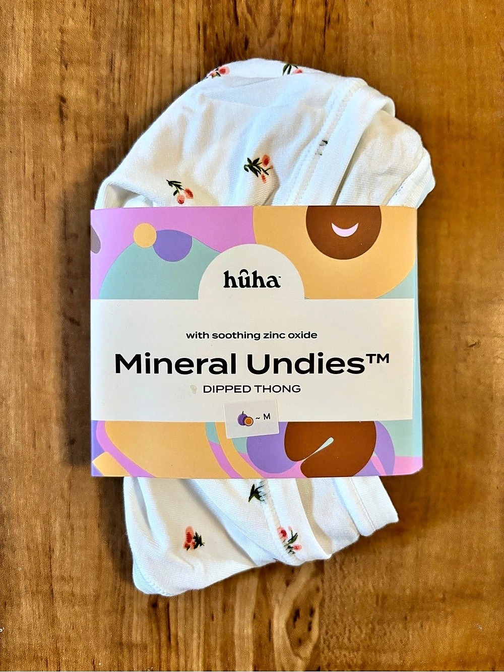 huha Mineral Undies Dipped Thong Flora White Medium NWT